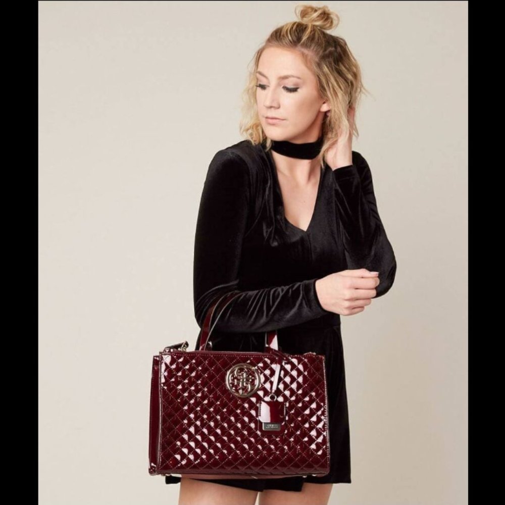 GUESS G-Lux Purse